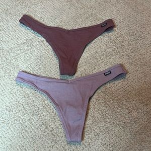 Victoria’s Secret PINK cotton ribbed V thongs‎